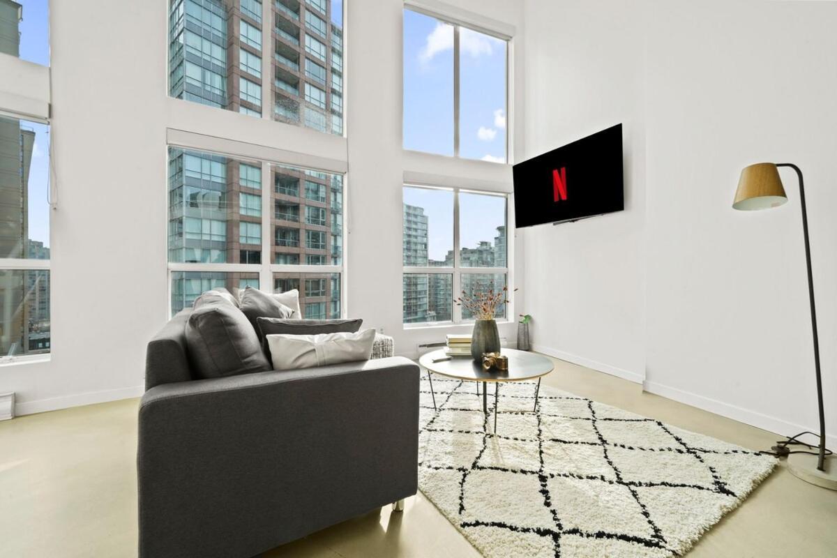 The Urban Loft Nest Apartment Vancouver Exterior photo